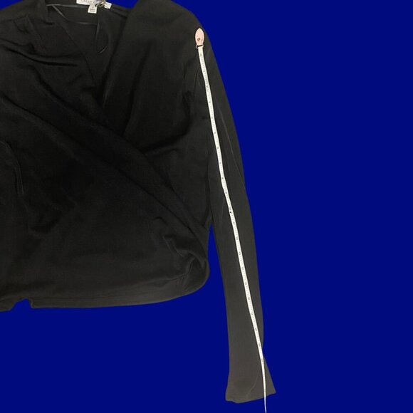 ✨ Green Envelope Black Wrap Long Sleeve Top | Size S (NWT) ✨ - Picture 4 of 9